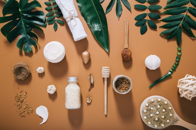 Jak naturalne ekstrakty roślinne mogą wspierać zdrowie skóry i włosów?